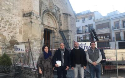 LUCENA Comienza la restauración de la portada de la iglesia de Santiago