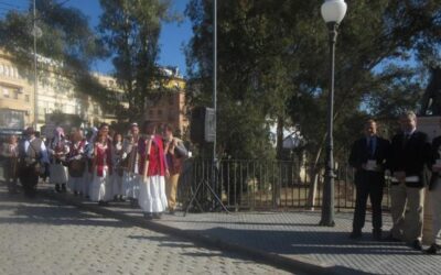 El abrazo que fundó la historia de Puente Genil