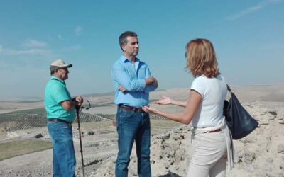 La Diputación negocia colaborar para poner en valor Ategua