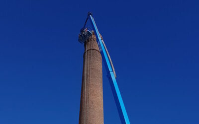 Peñarroya-Pueblonuevo inicia la restauración de la chimenea de la fábrica de papel