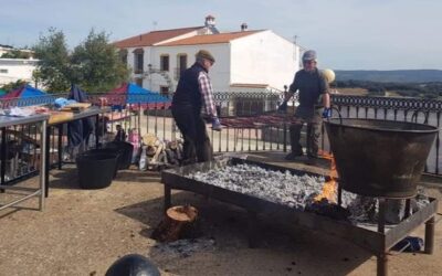 El Alcornocal celebra la fiesta de la matanza tradicional